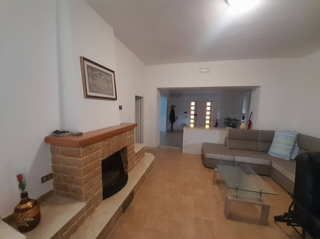 Villa in vendita a Eboli (SA)