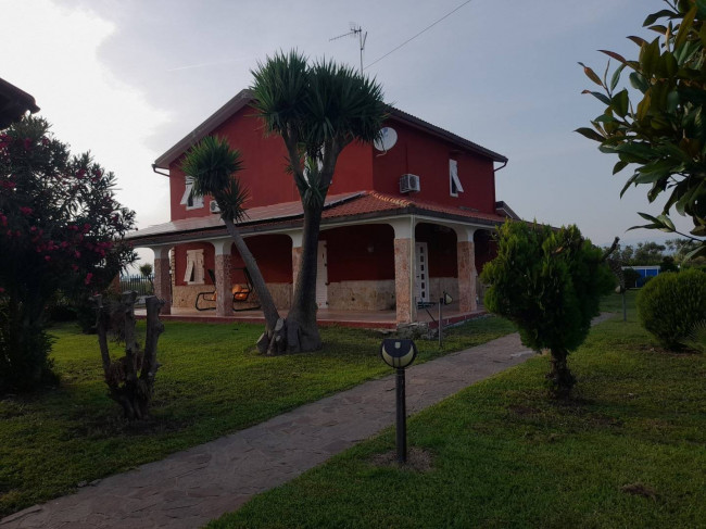 Villa in vendita a Eboli (SA)
