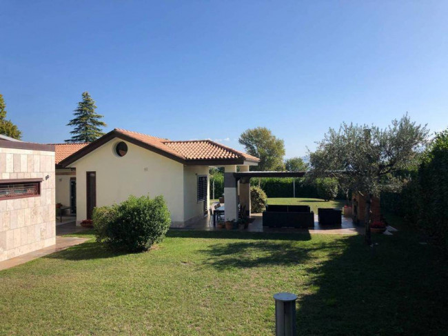 Villa in vendita a Avellino