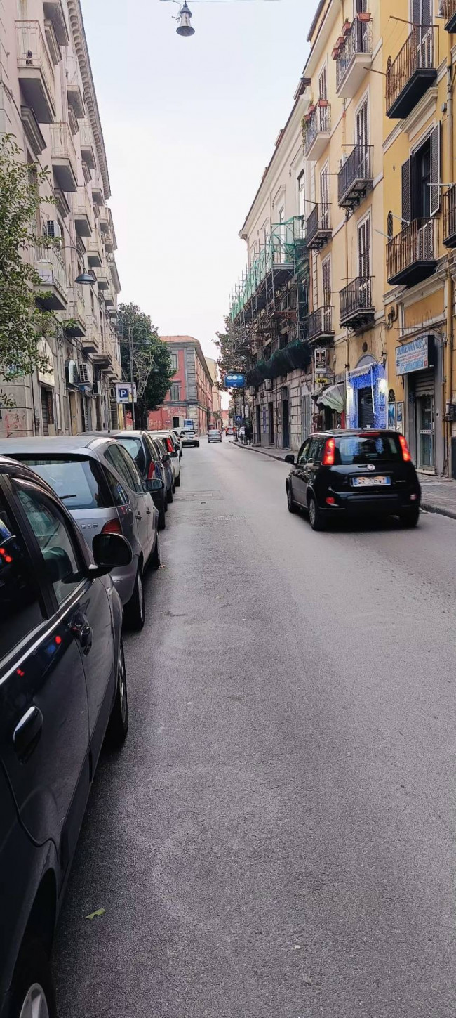 Locale commerciale in affitto a Nocera Inferiore