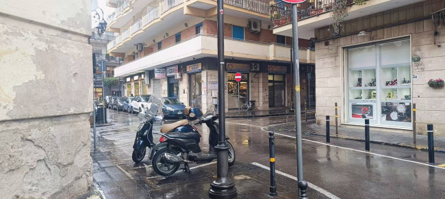 Locale commerciale in vendita a Nocera Inferiore