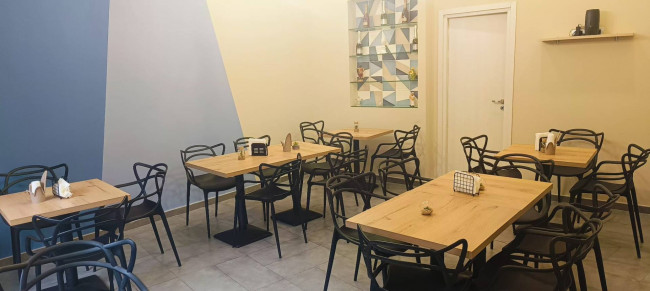 Locale commerciale in vendita a Nocera Inferiore