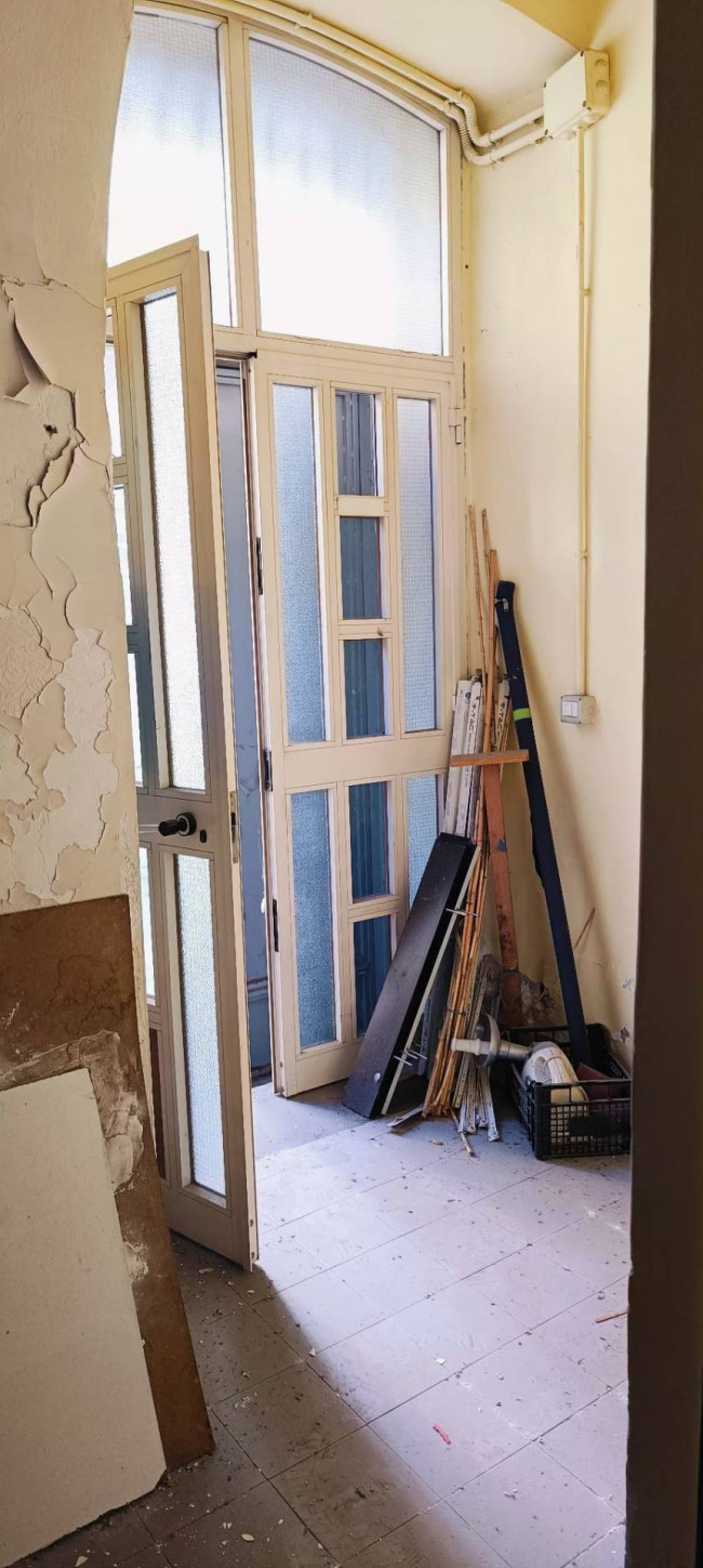 Locale commerciale in vendita a Nocera Inferiore