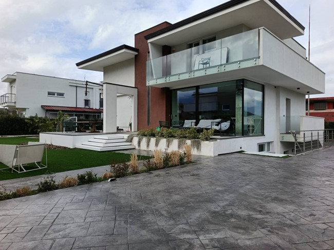 Villa in vendita a Nocera Inferiore