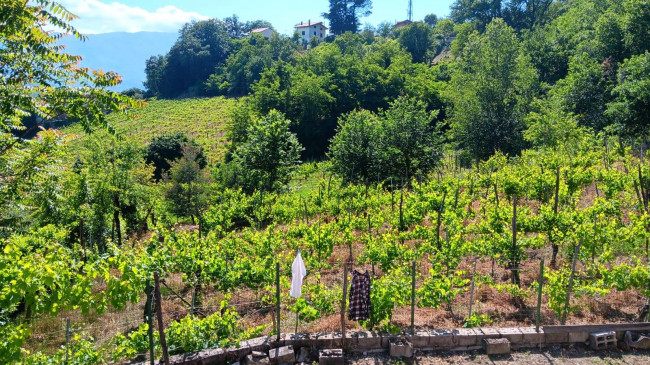 Casa singola in vendita a Tufo