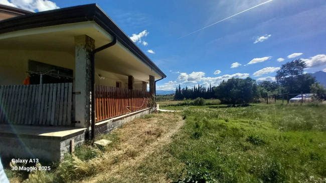 Villa in vendita a Serre