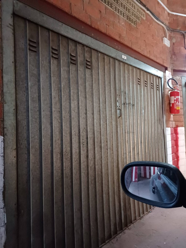 Box o garage in vendita a Avellino