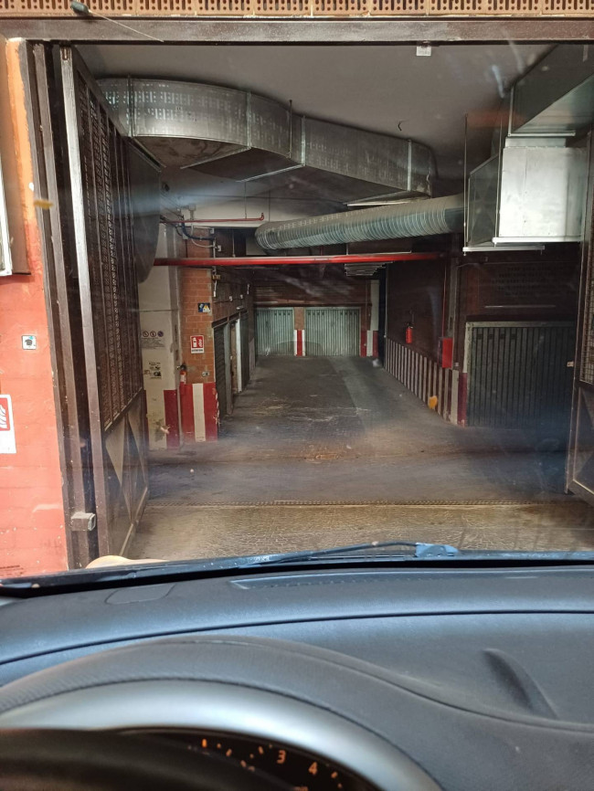 Box o garage in vendita a Avellino