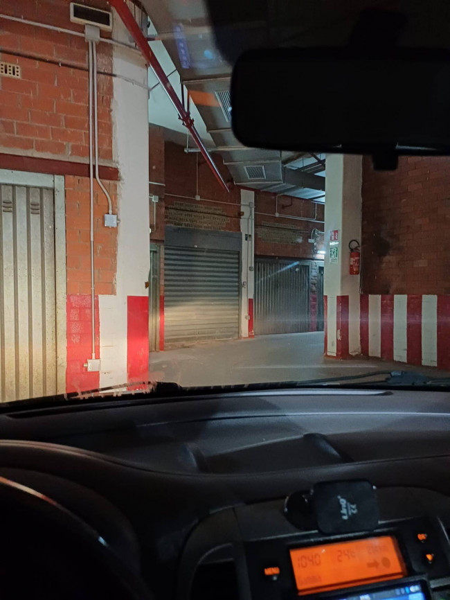 Box o garage in vendita a Avellino