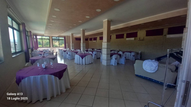 Attività commerciale in vendita a Eboli