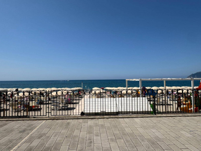 Appartamento in vendita a Salerno