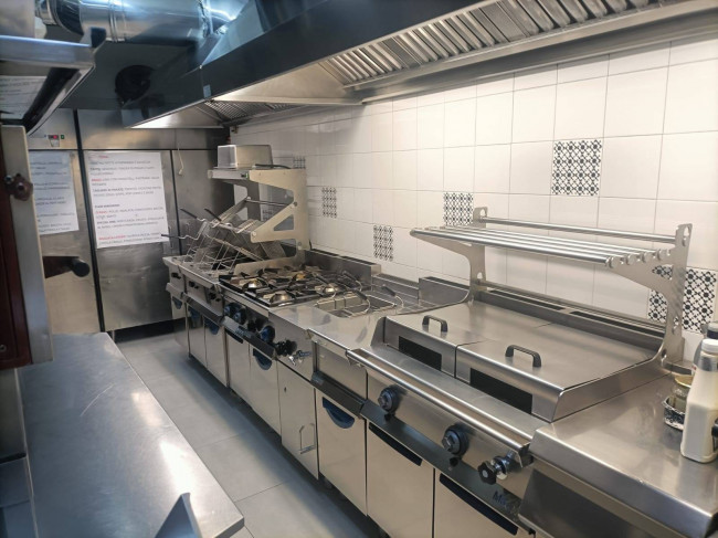 Attività commerciale in vendita a Nocera Inferiore