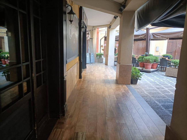 Attività commerciale in vendita a Nocera Inferiore