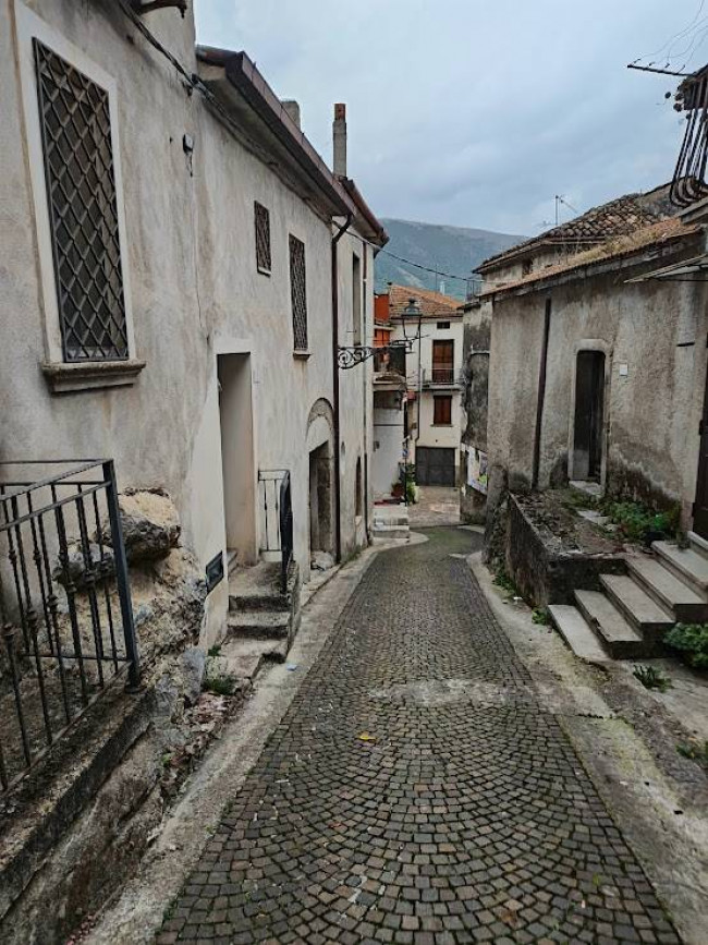 Appartamento in vendita a Polla