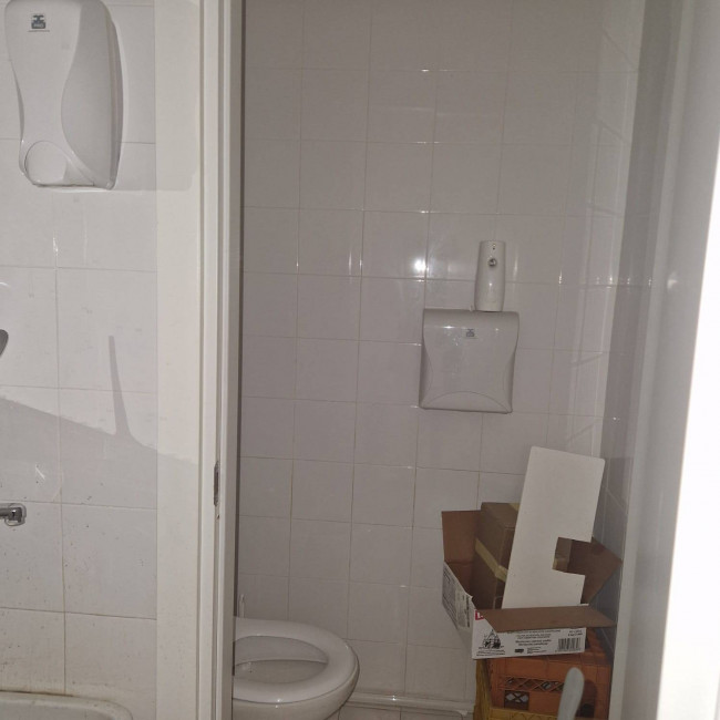 Locale commerciale in affitto a Nocera Inferiore