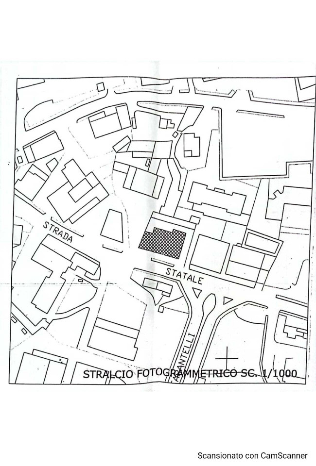 Locale commerciale in vendita a Eboli