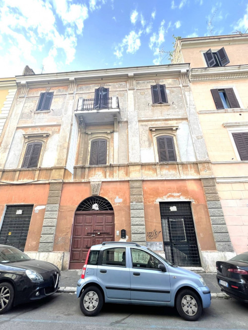 Palazzo in vendita a San Lorenzo, Roma (RM)