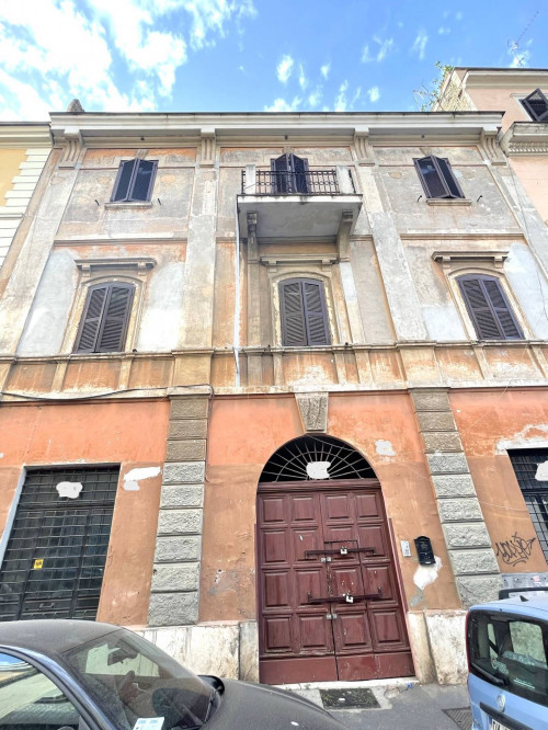 Palazzo in vendita a San Lorenzo, Roma (RM)