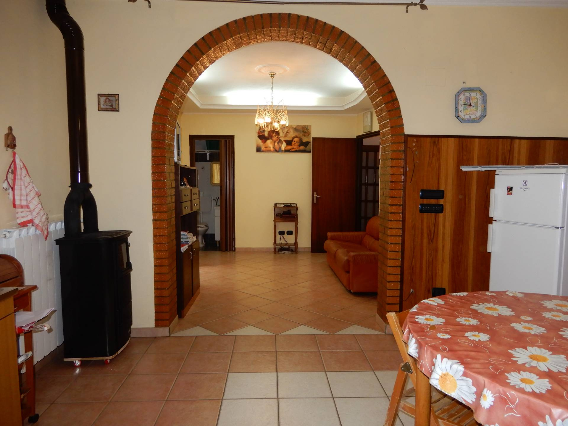 Villa Unifamiliare - Indipendente BORGIA affitto    Corradino Real Estate di Domenico Corradino