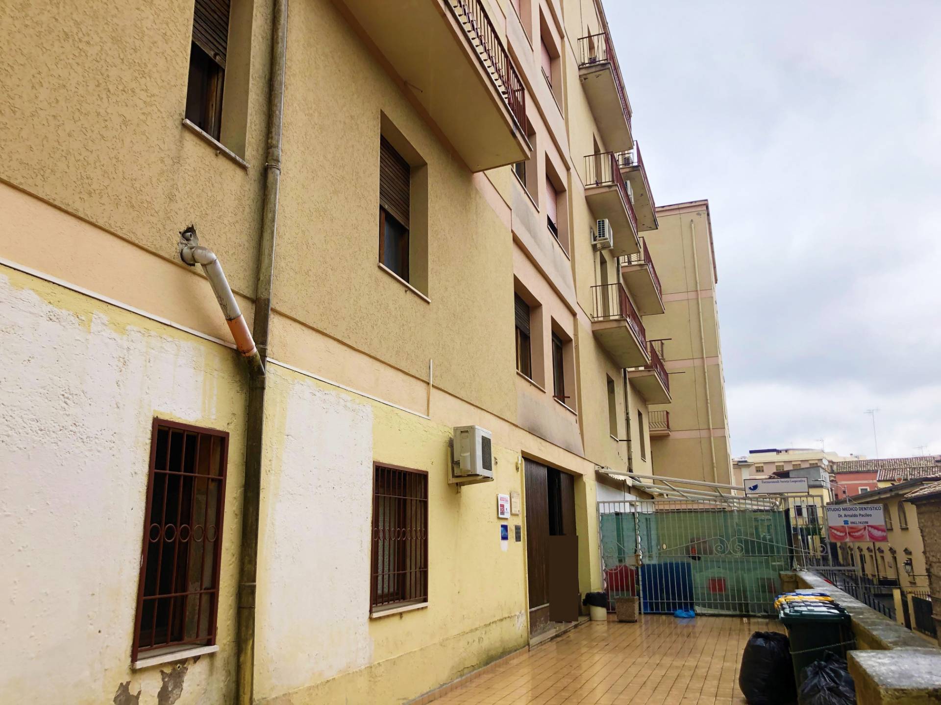  catanzaro affitto quart: centro storico corradino-real-estate-di-domenico-corradino