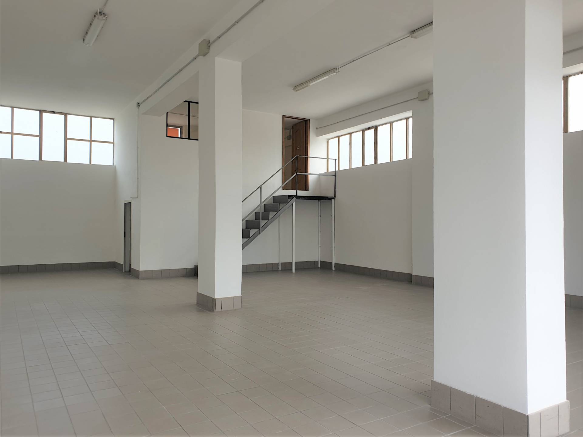 Negozio - Loc.Com. CATANZARO affitto  Barone  Corradino Real Estate di Domenico Corradino