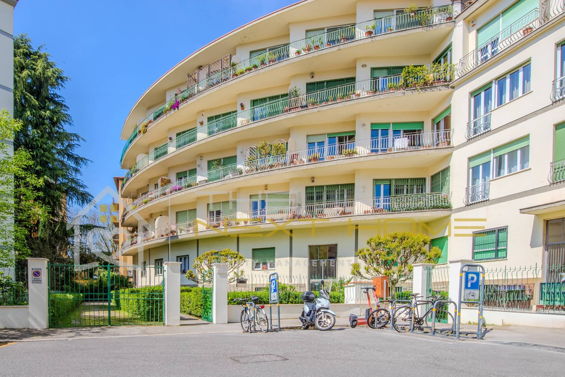 Appartamento in vendita a Firenze (FI)
