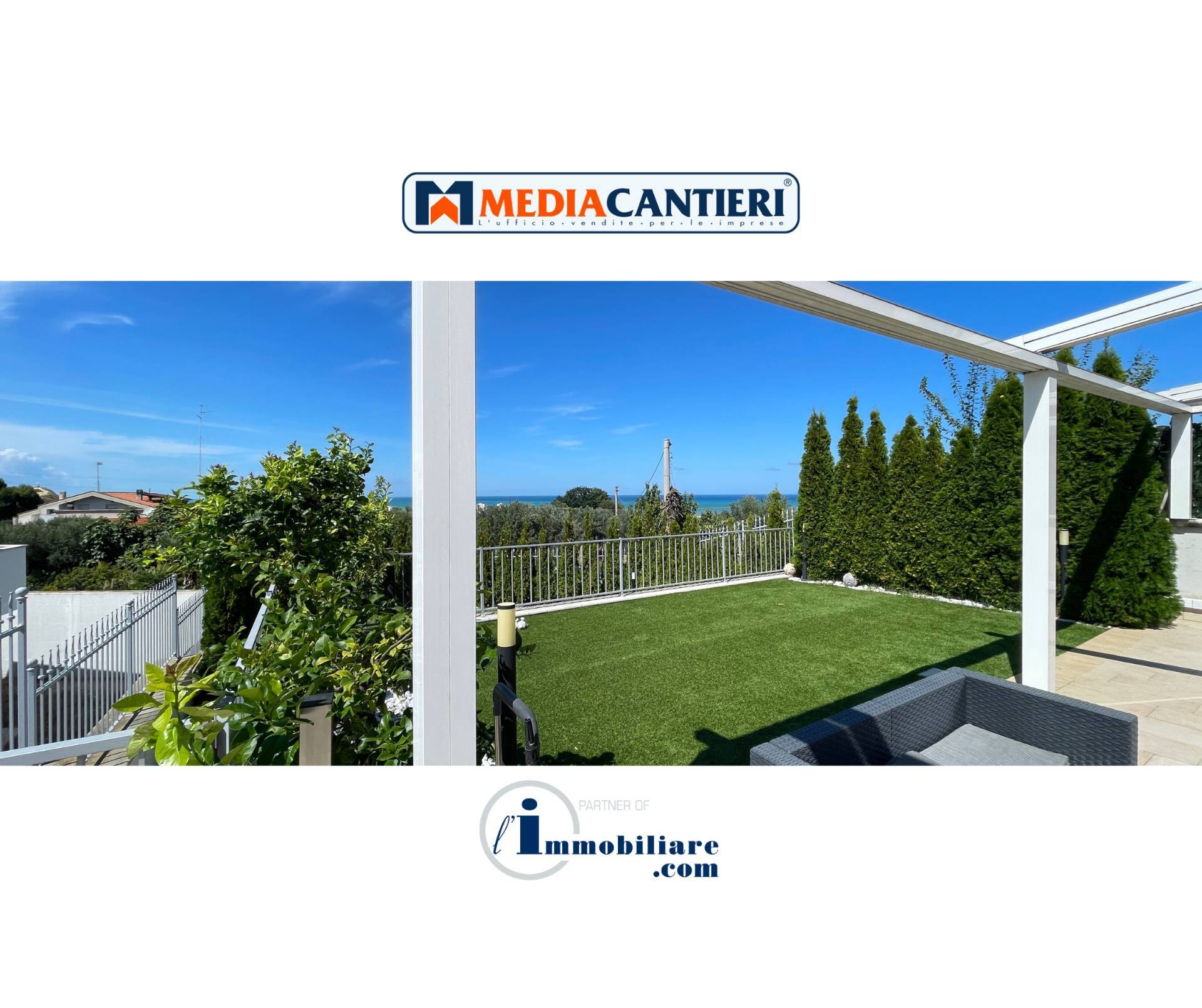 Foto - Villa Singola  In Vendita A Montesilvano
