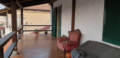 Casa indipendente in vendita a Varcaturo, Giugliano In Campania (NA)