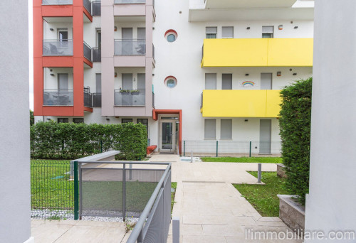   in <br/> rent a Verona