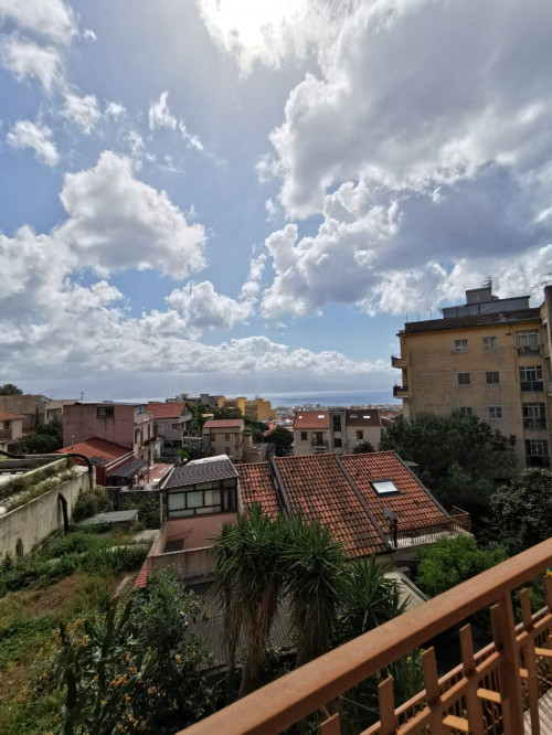 Porzione di casa in affitto a Messina (ME)