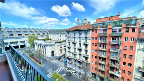   in <br/> sale a Milano