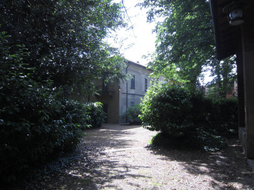 Villa in vendita a Lomazzo (CO)