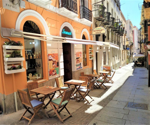 Attività commerciale in vendita a Cagliari (CA)
