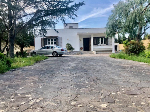 Villa in vendita a Lequile (LE)