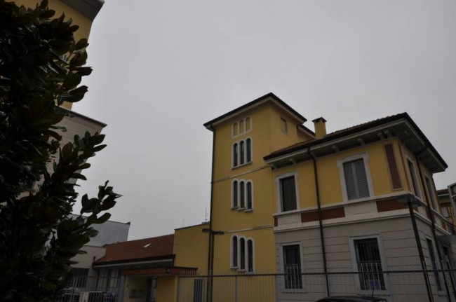 Palazzo in vendita a Milano (MI)