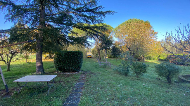 Villa in vendita a Sutri (VT)