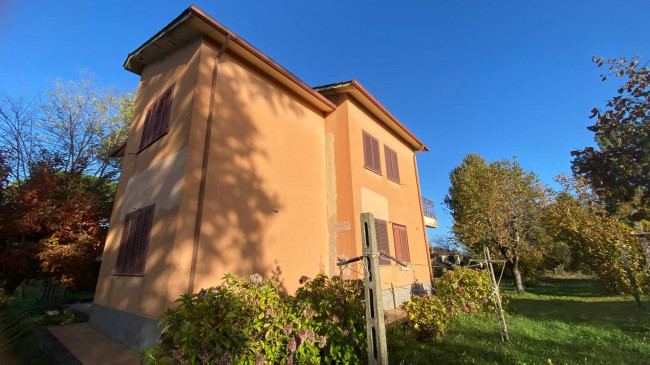 Villa in vendita a Sutri (VT)