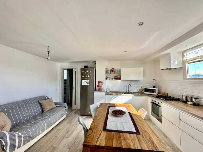   in <br/> rent a Lecce