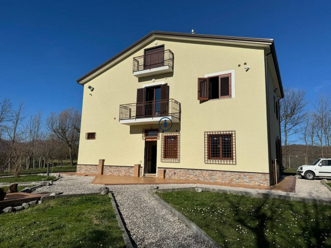 Villa in vendita a Montella (AV)