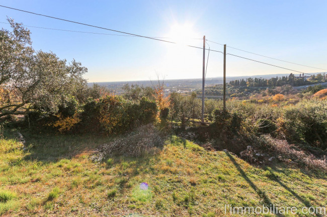 Villa Singola  in <br/> vendita a Verona