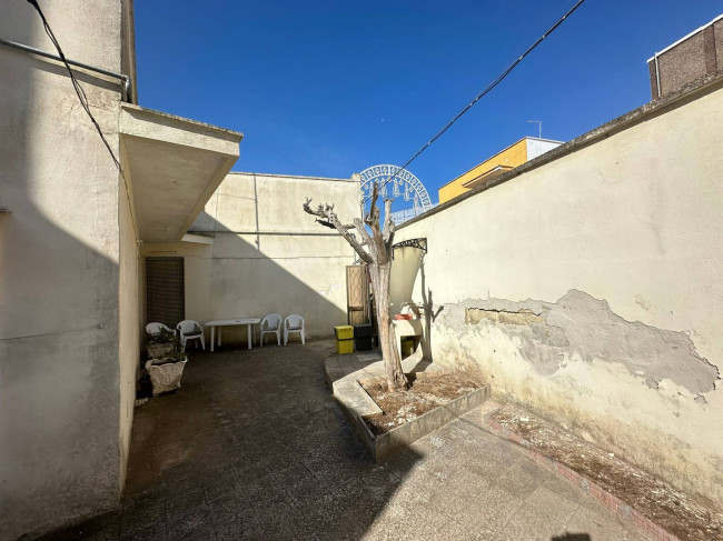 Casa indipendente in vendita a Galugnano, San Donato Di Lecce (LE)