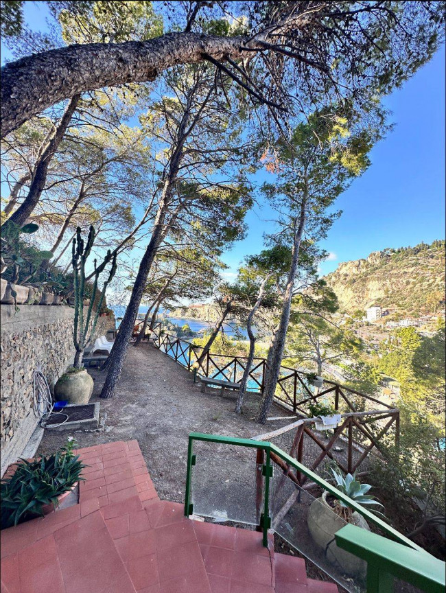 Appartamento in vendita a Taormina (ME)