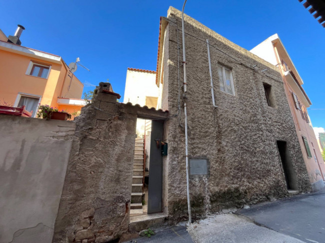 Casa indipendente in vendita a Bari Sardo (NU)