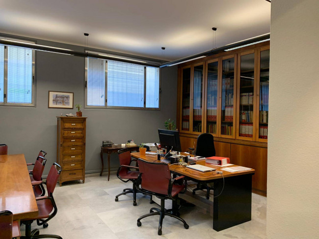 Ufficio/studio  in <br/> vendita a Milano