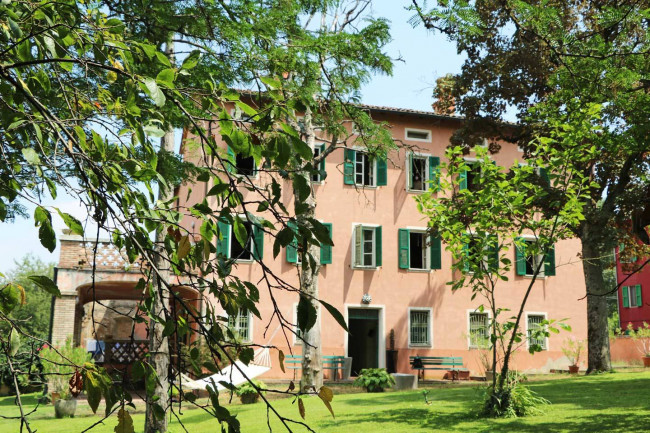 Villa Singola  in <br/> vendita a Lesignano de' Bagni