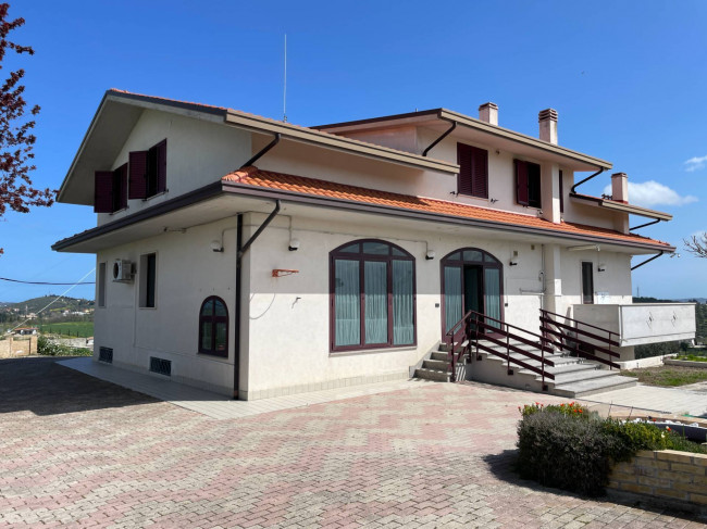 Villa Singola in vendita a Moscufo