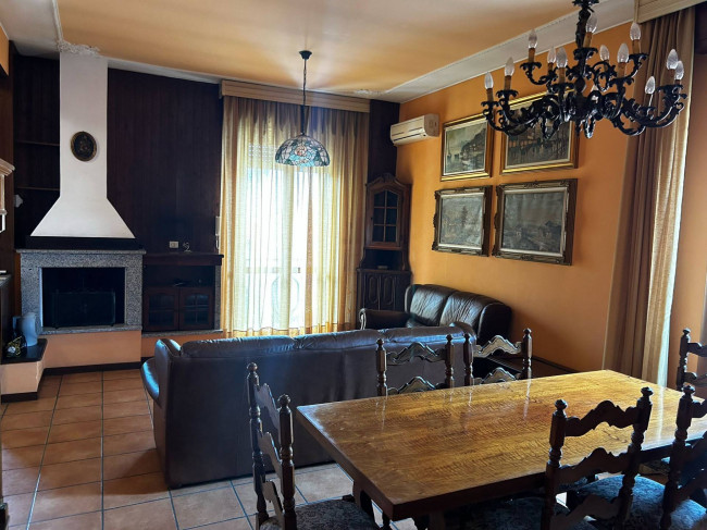 Appartamento  in <br/> vendita a Corsico