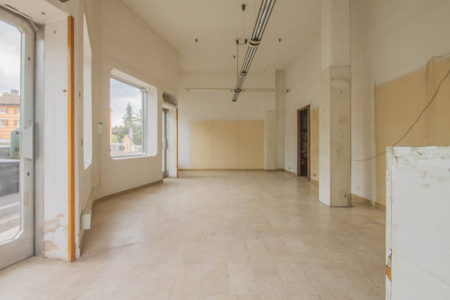 Negozio  in <br/> vendita a Castel d'Azzano