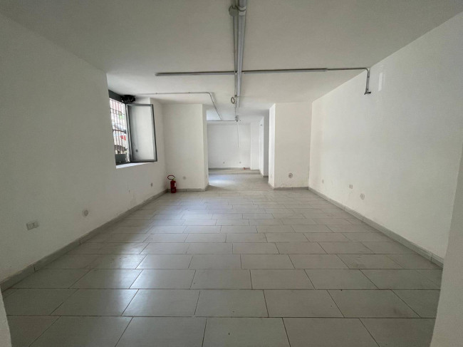 Negozio  in <br/> affitto a Caserta