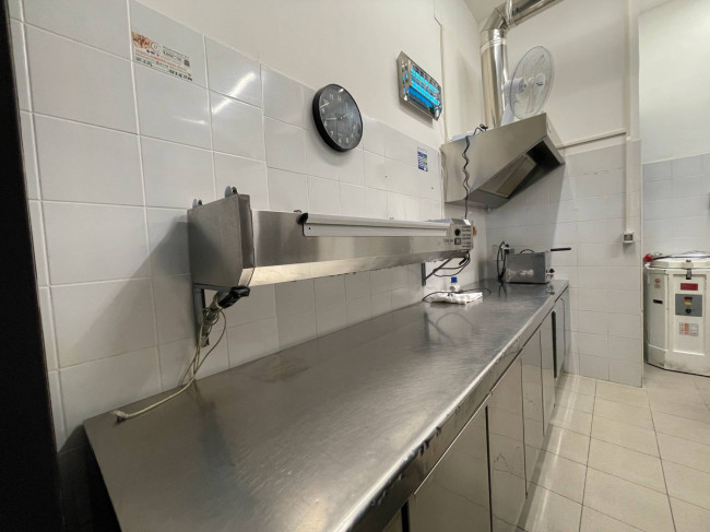 Attività  - Licenza in vendita a Pescara